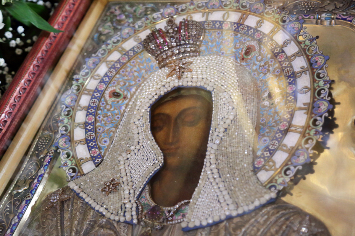 В канун Субботы Акафиста Святейший Патриарх Кирилл совершил утреню с чтением акафиста Пресвятой Богородице в Храме Христа Спасителя