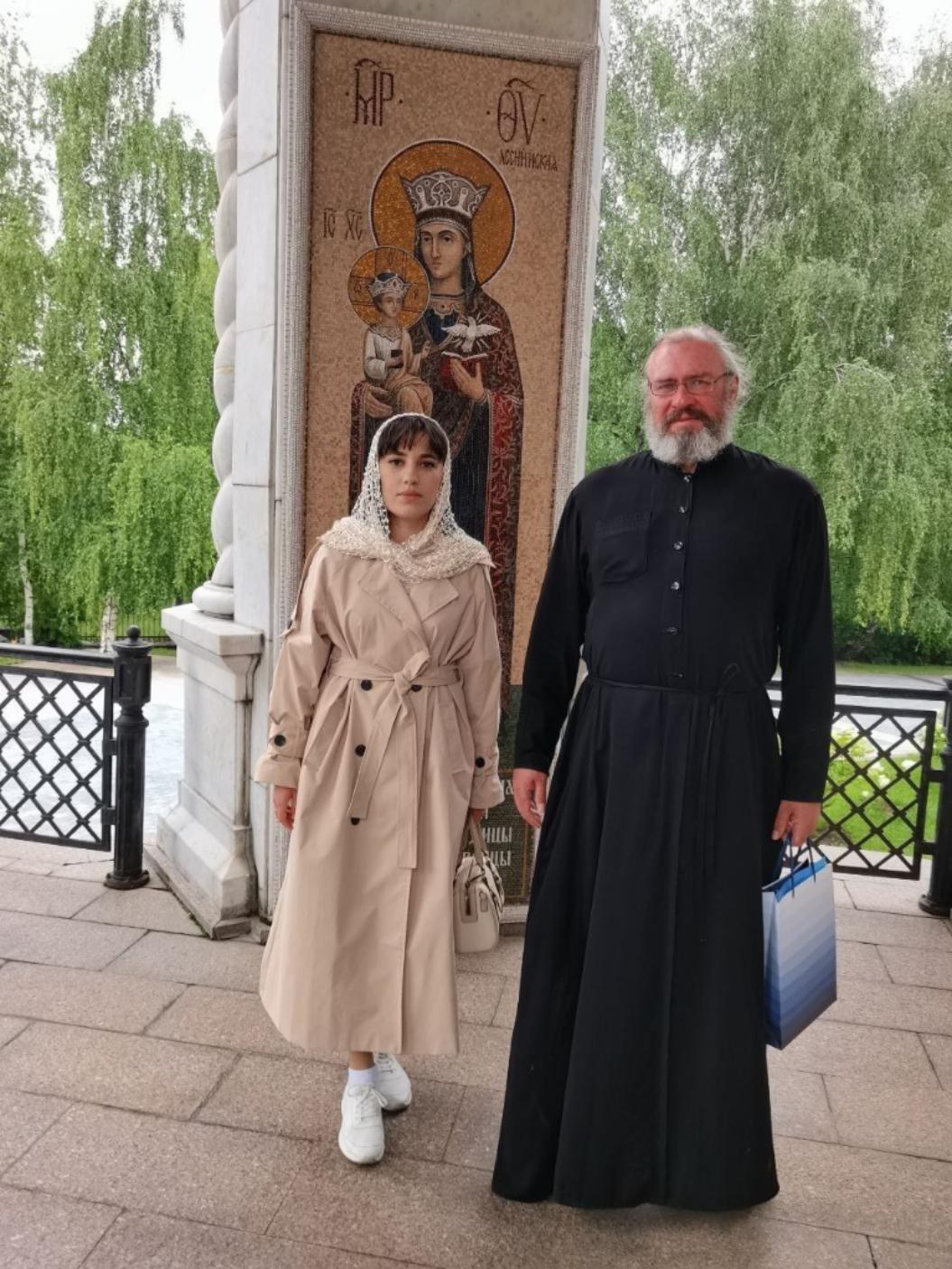 Завершение Акции "Соберем ребенка в школу".