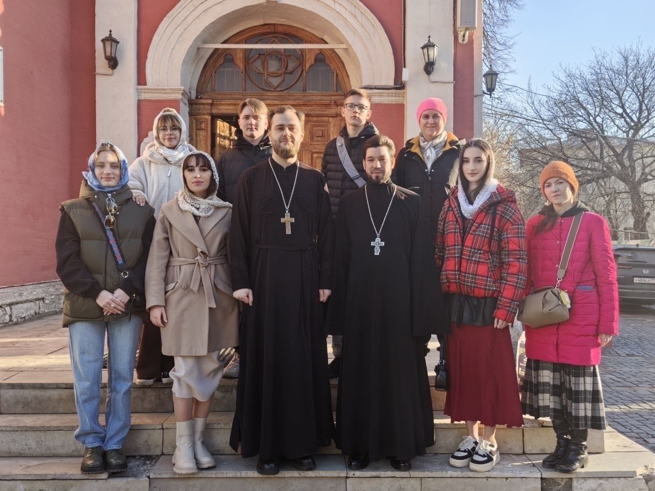 Познавательная экскурсия в Храме св.мч. Иоанна Воина на Якиманке.